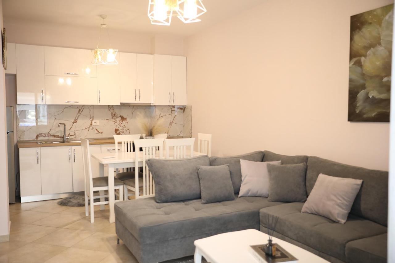Apartment Amar Shkoder Bagian luar foto
